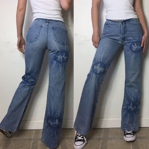🚫SOLD🚫VTG mid rise acid wash/bleached flair jean